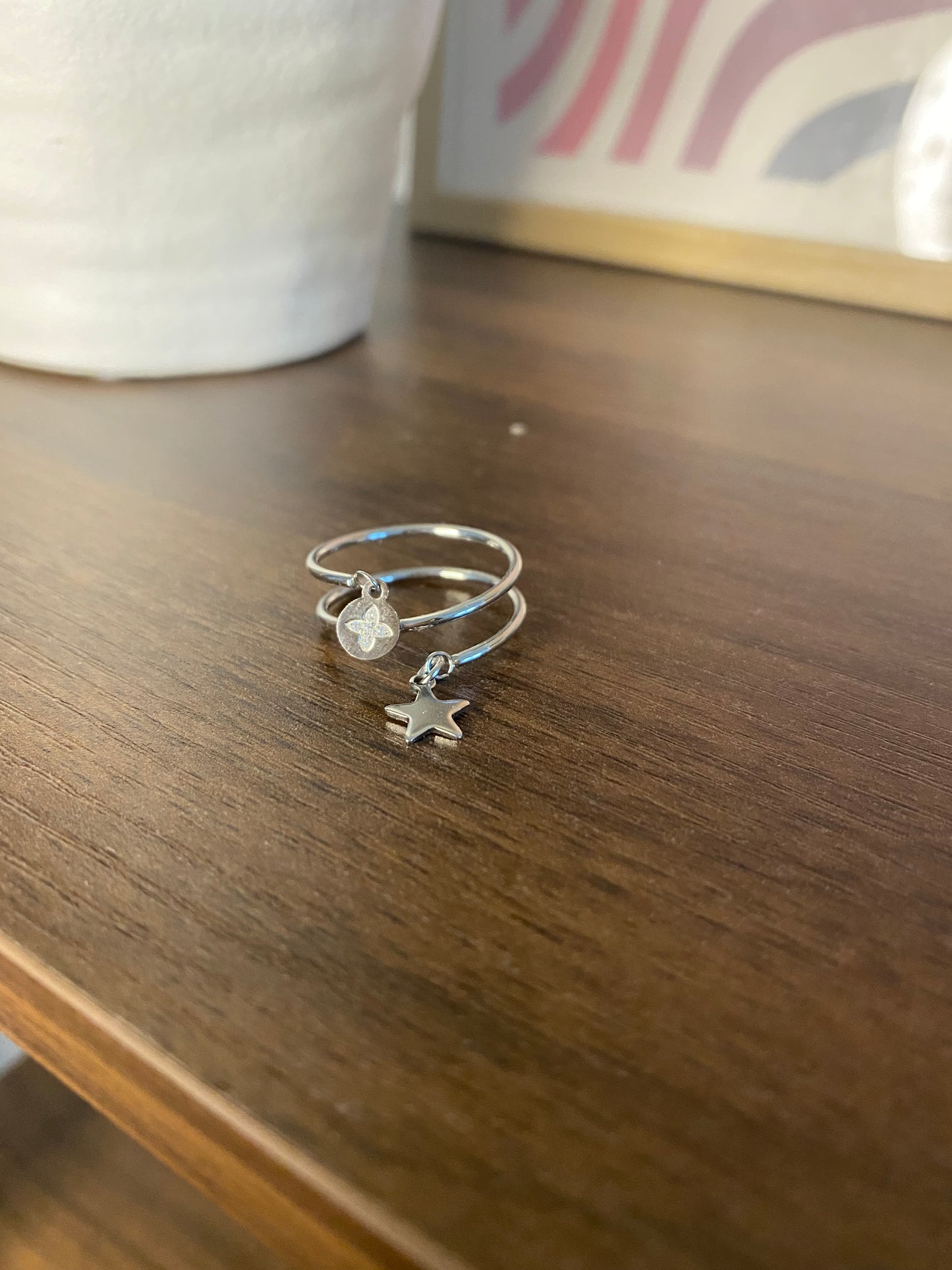 Bague double breloques