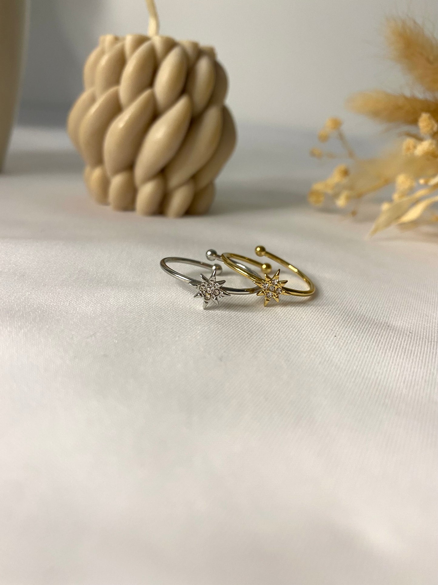 Marina I Bague minimaliste à strass ajustable