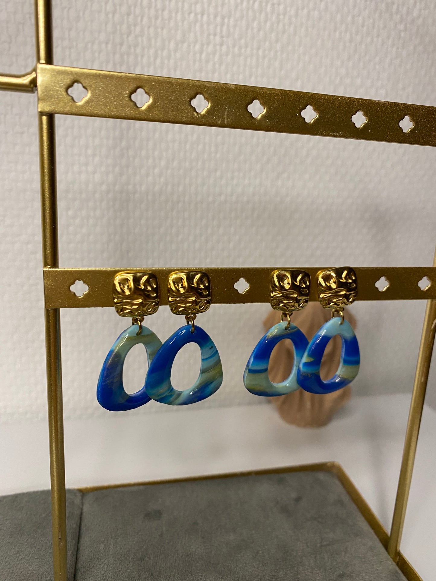 Boucles d’oreilles mélange bleu unique