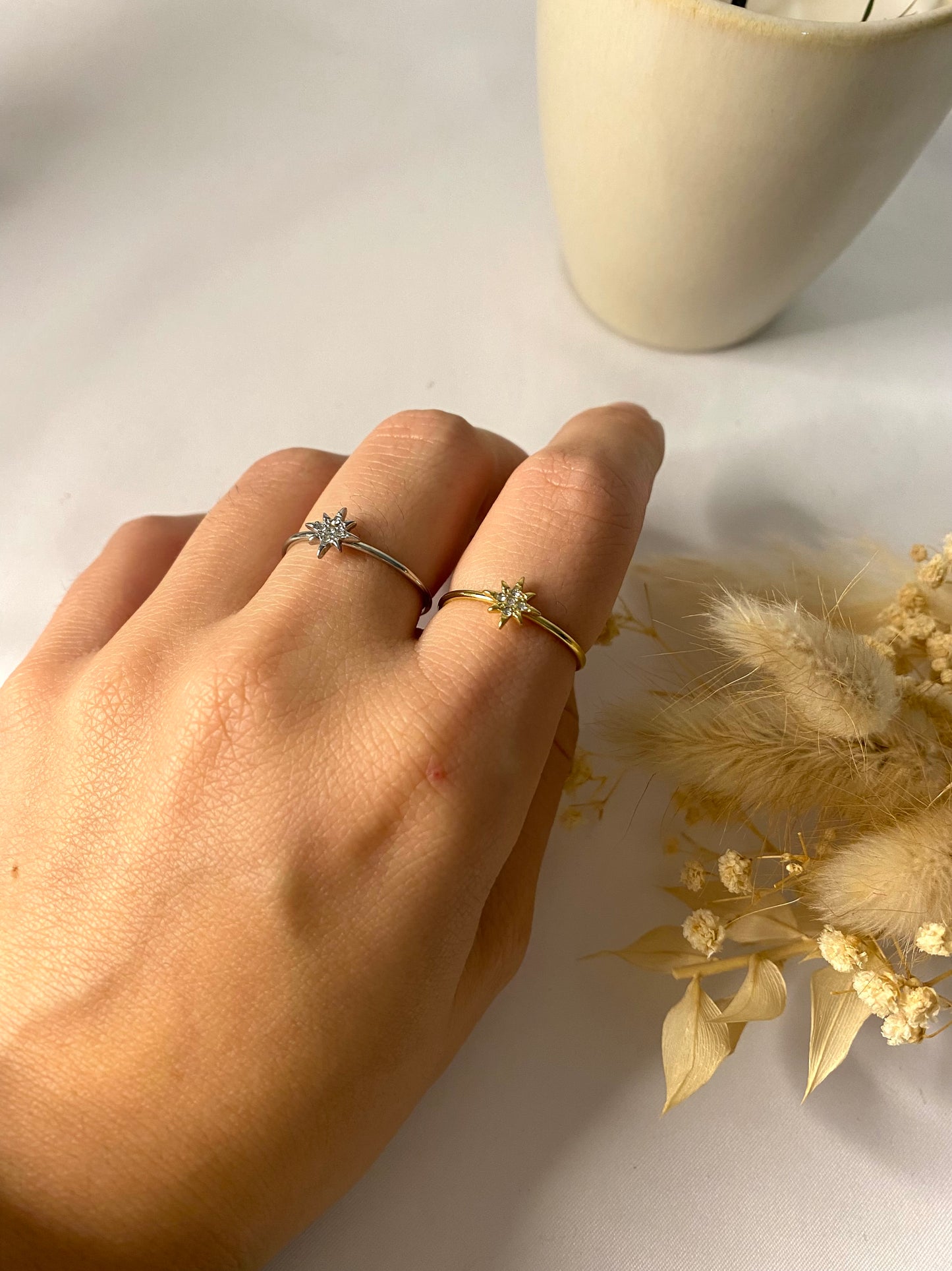 Marina I Bague minimaliste à strass ajustable