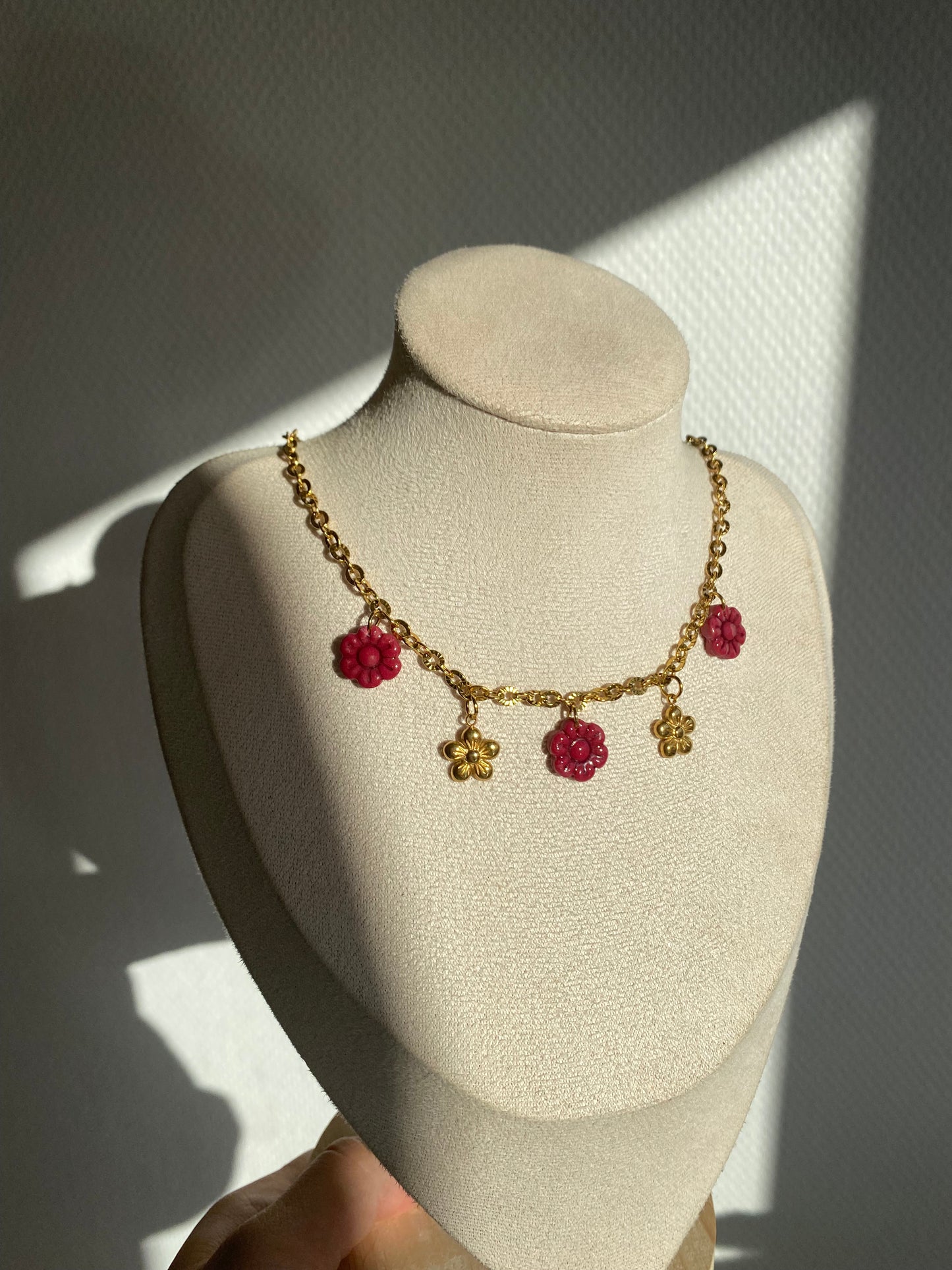 Sandie I collier fleurie