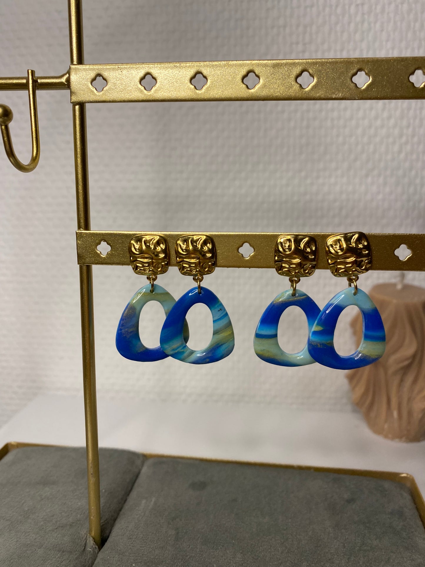 Boucles d’oreilles mélange bleu unique