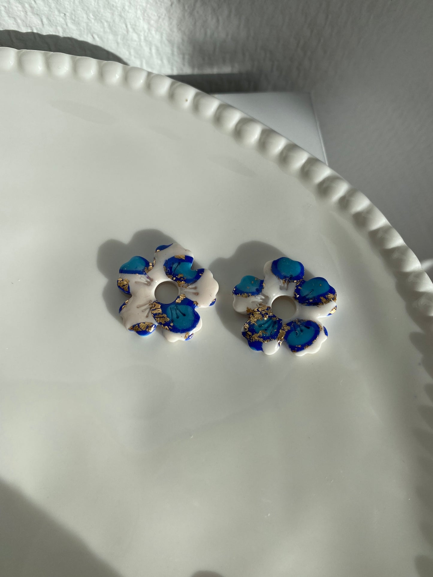 Pénélope I Fleurs interchangeable colorés ( sans créoles )