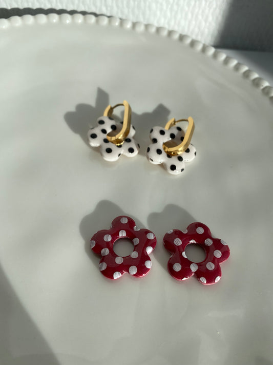 Daphné I Fleurs interchangeable à pois ( sans créoles )