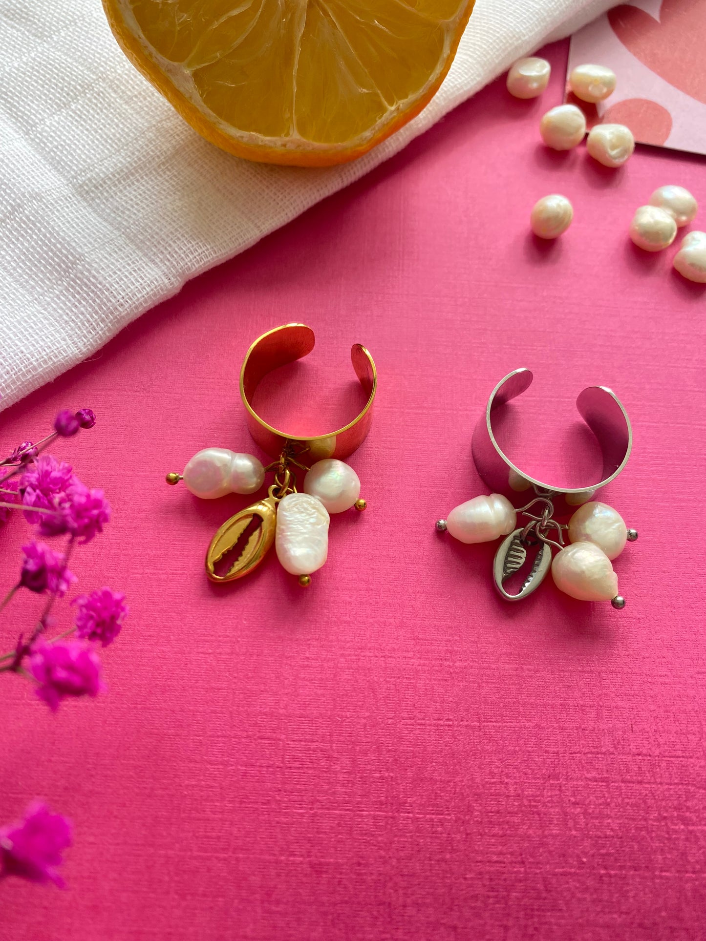 Tess - Bague multi breloques perles d'eau douce