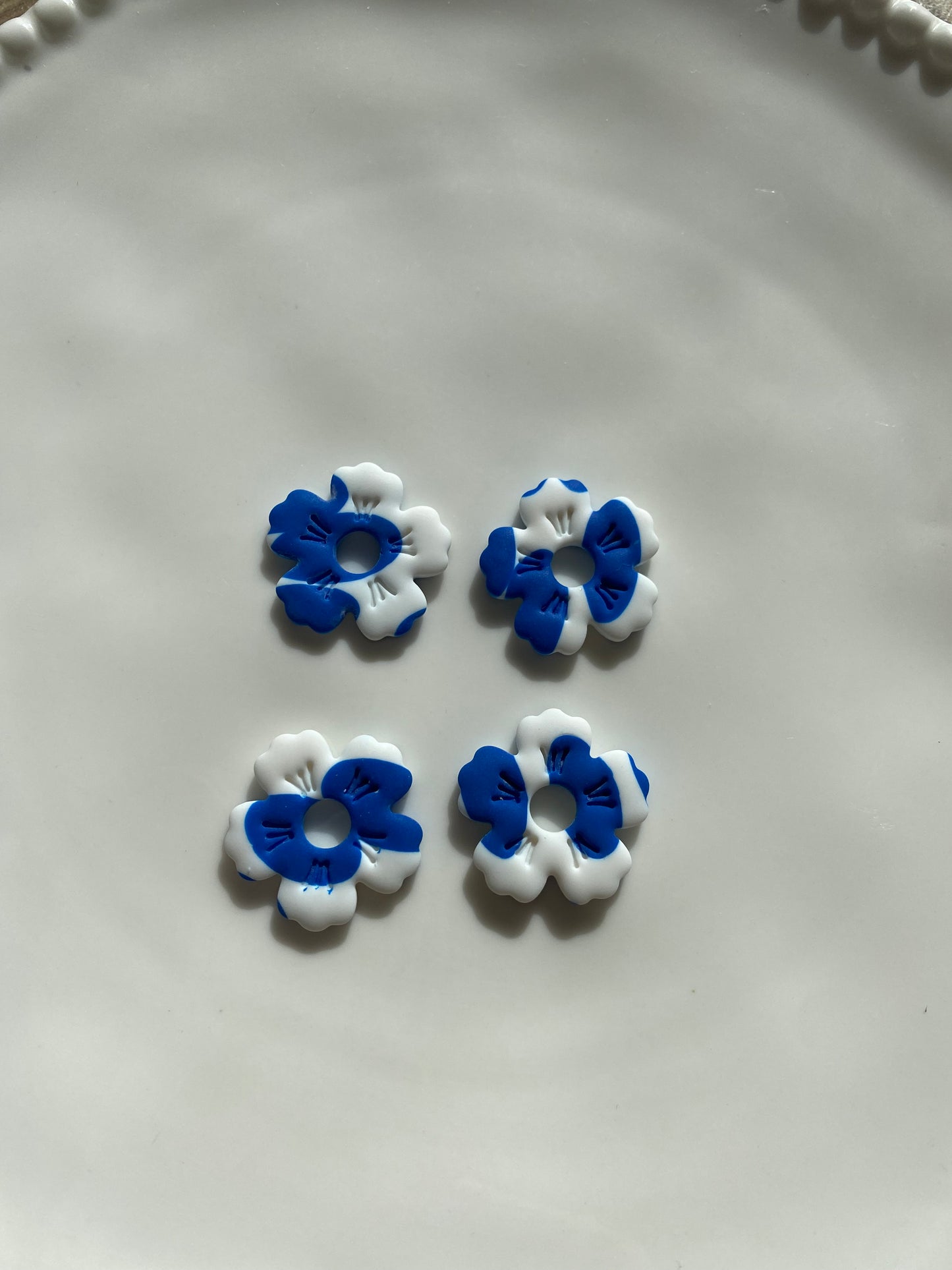 Lou I fleurs interchangeables ( sans créoles )