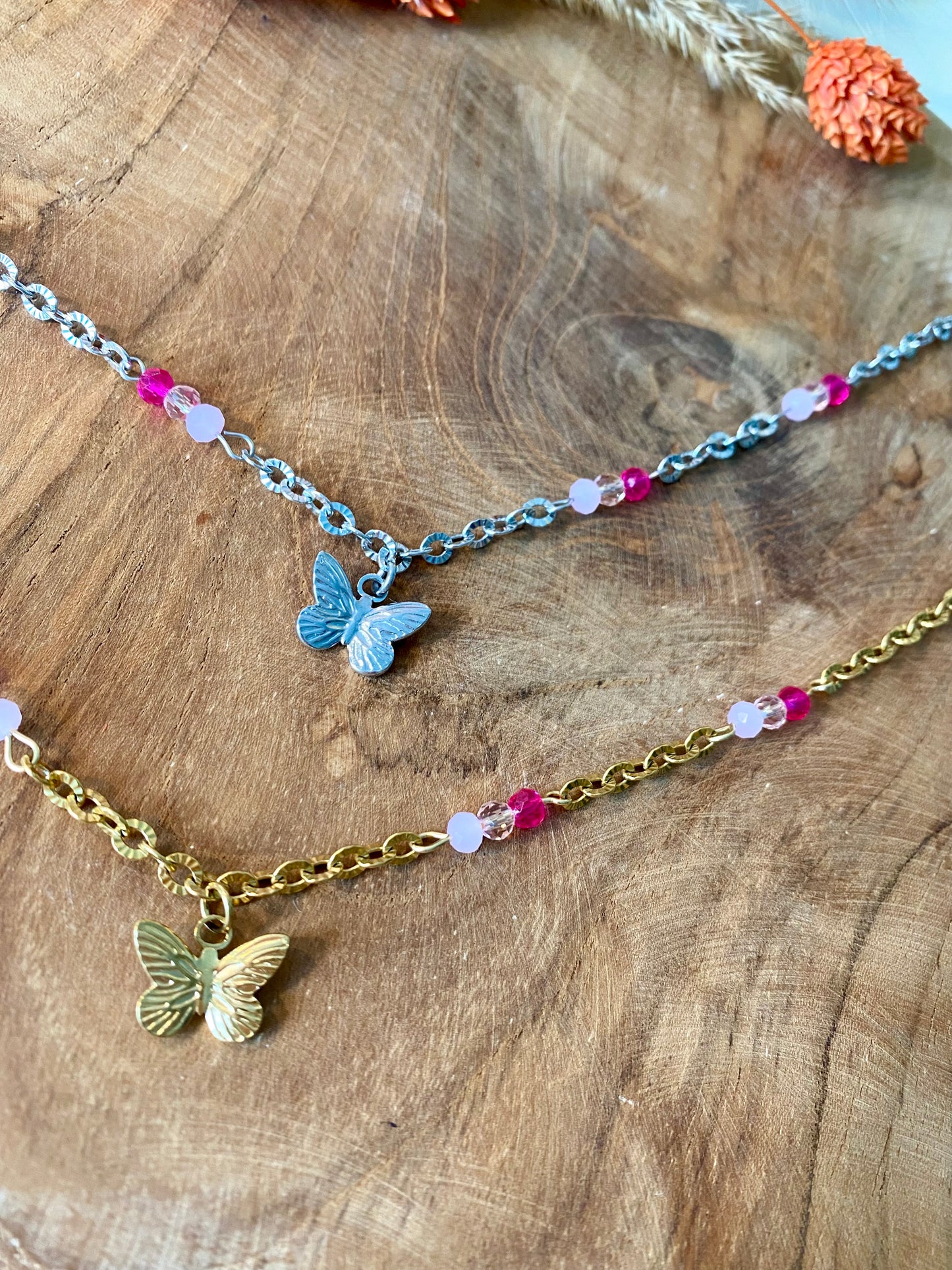 Lyra l Collier en acier inoxydable et perles rose ( modèle unique )