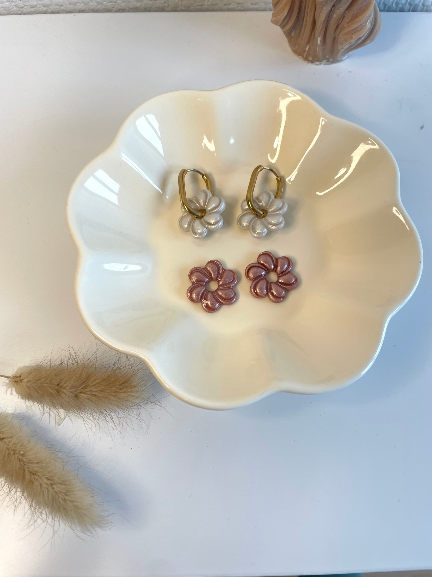 Valery I fleurs interchangeables nacrées ( sans créoles )